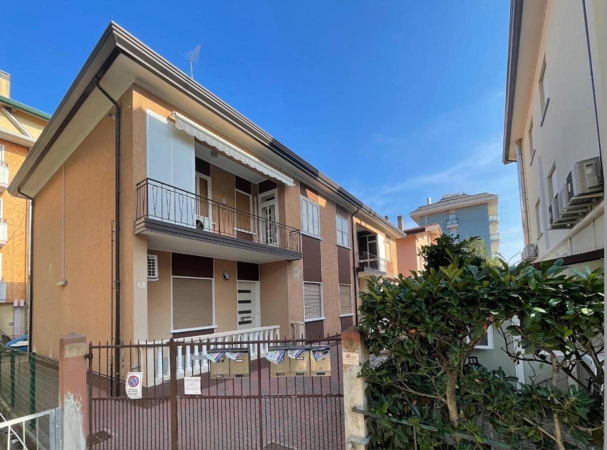 Appartamento Palma Carraro Immobiliare Jesolo - Family Apartments מראה חיצוני תמונה